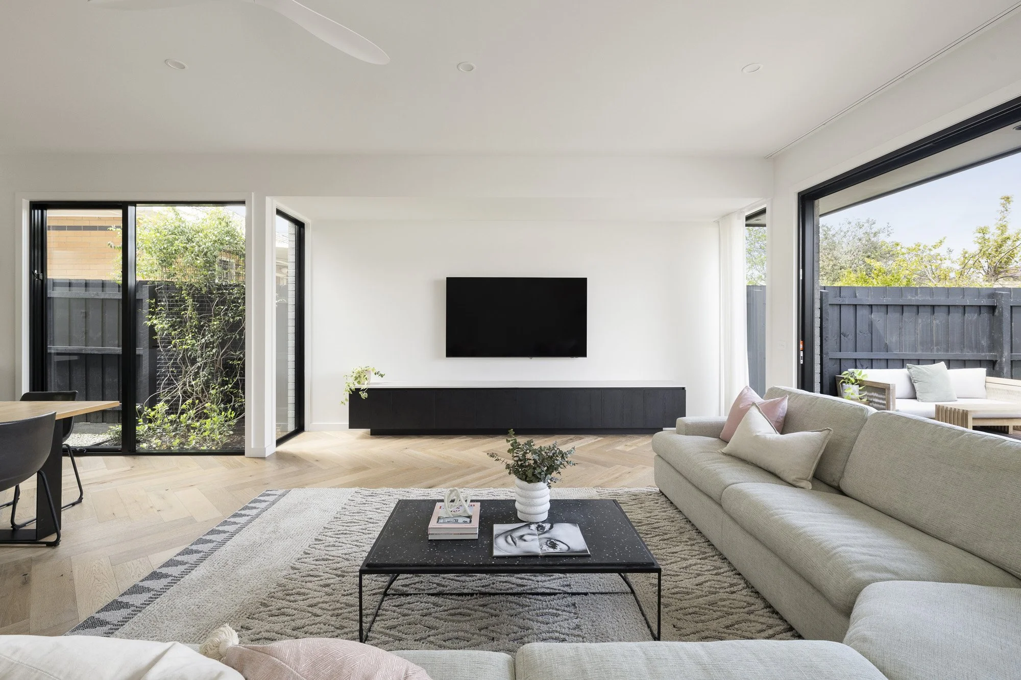 Collins House fitted cabinetry